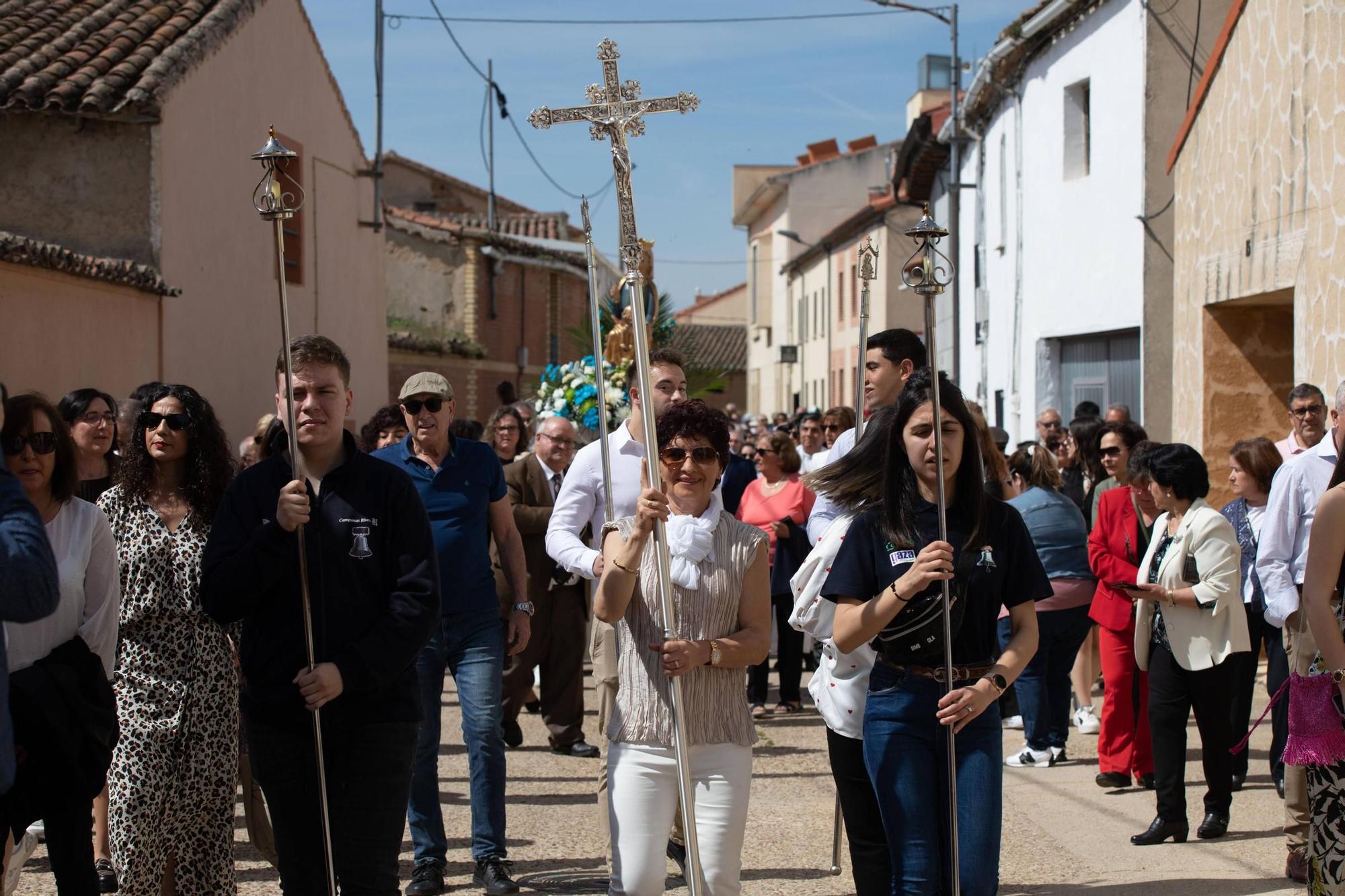 GALERÍA | Histórico traslado de la Virgen del Templo en Pajares de la Lampreana