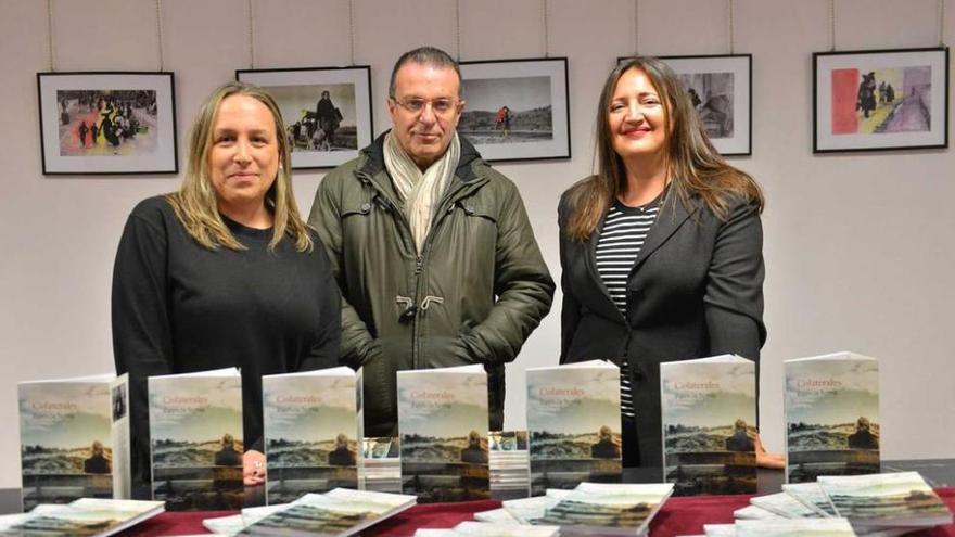 Marta Magadán, Javier García Cellino y la autora del libro, Patricia Serna.