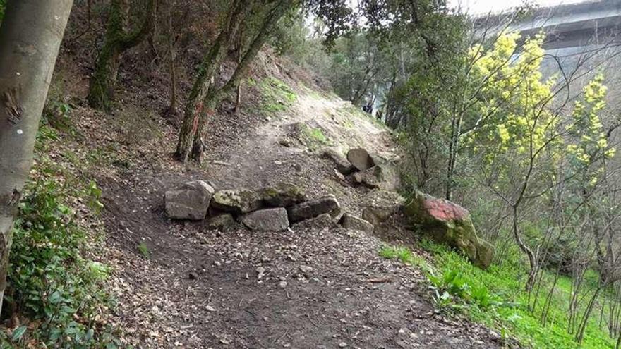 Zona del recorrido del que pretende ser un sendero medioambiental entre Outariz y Untes. // Iñaki Osorio