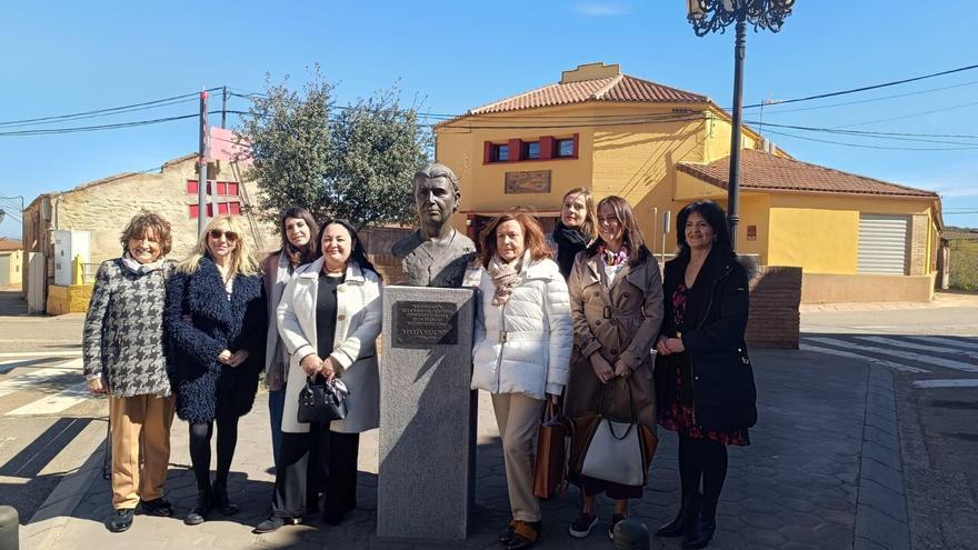 Paniza homenajea a María Moliner en el 125 anivesario de su nacimiento