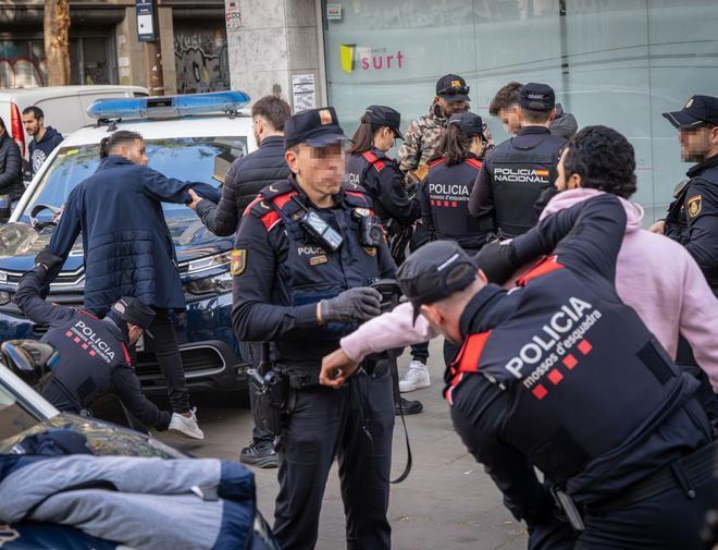 Una app dels Mossos permet controlar els 4.500 delinqüents més actius