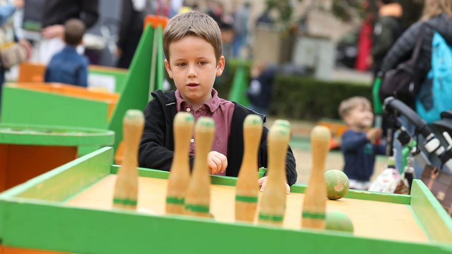 Alrededor de 1.800 personas celebran el Día de las Familias en el Pignatelli