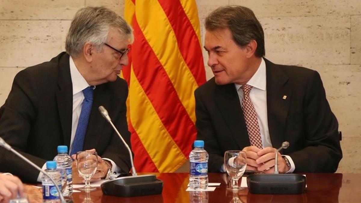 El fiscal general del Estado, Eduardo Torres-Dulce, y el 'president' de la Generalitat, Artur Mas, el pasado 8 de julio.
