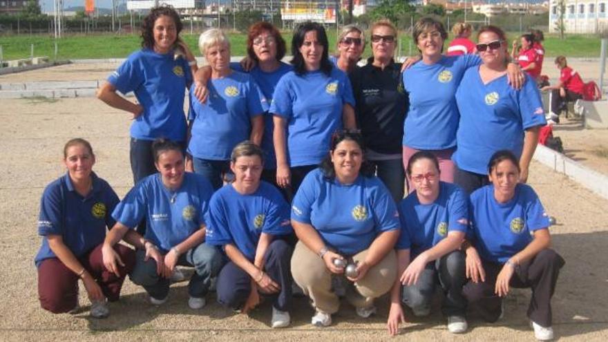 Equipo del Turó de Nacional femenina, que retoma el camino de la victoria.