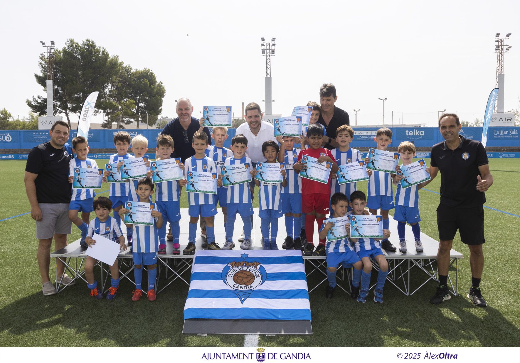 Solidaridad y deporte en el cierre de temporada del CF Gandia