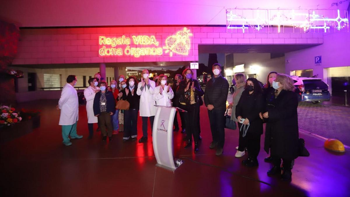 Encendido de las luces de Navidad del alumbrado del hospital Reina Sofía de Córdoba.