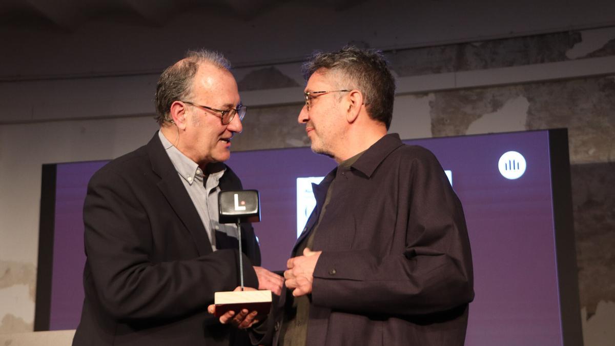 Manuel Baixauli durante la recepción del Premi Òmnium a la Millor Novel·la de l'Any