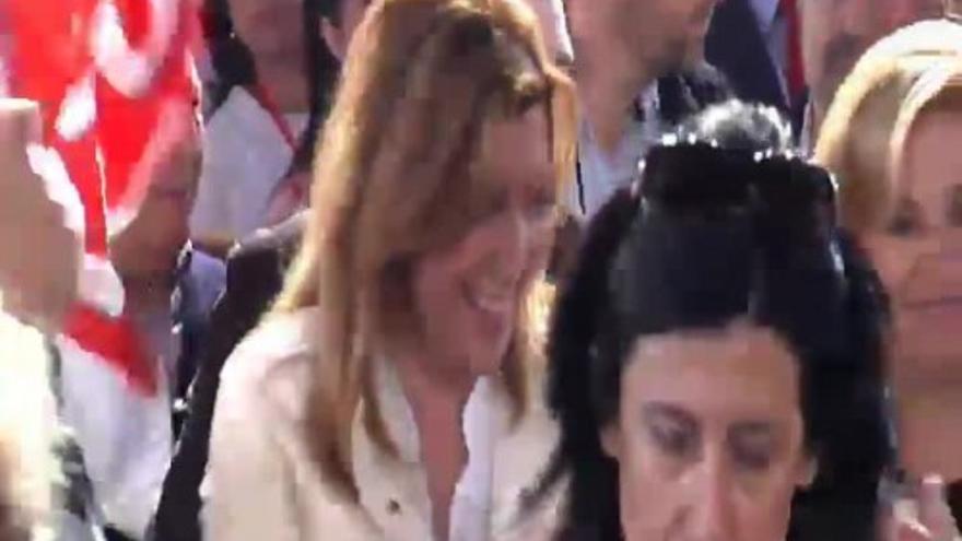 Susana Díaz, increpada por miembros de la PAH