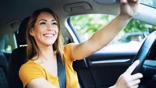 La Guardia Civil alerta sobre esta práctica habitual que supone un gran peligro en la carretera