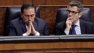 Albares y Bolaños en el Congreso de los Diputados.