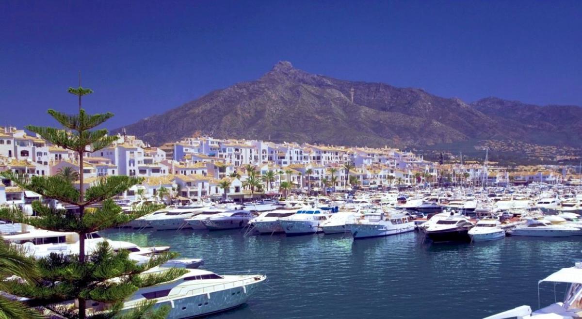 El crimen organizado turco tiene propiedades en Puerto Banús.