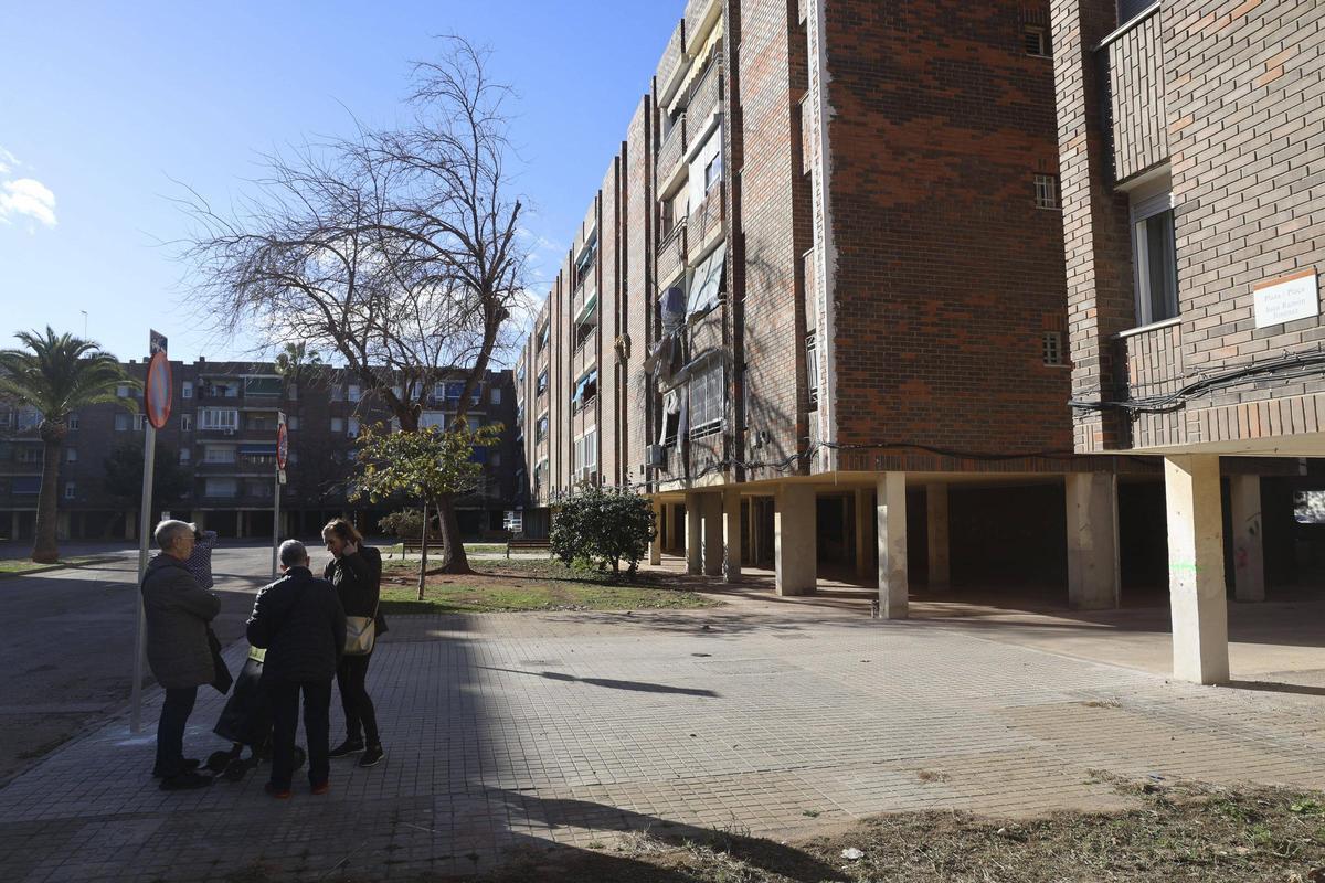 Plaza de Baladre donde todabvía están pendiente de arrancar las obras de rehabilitación.