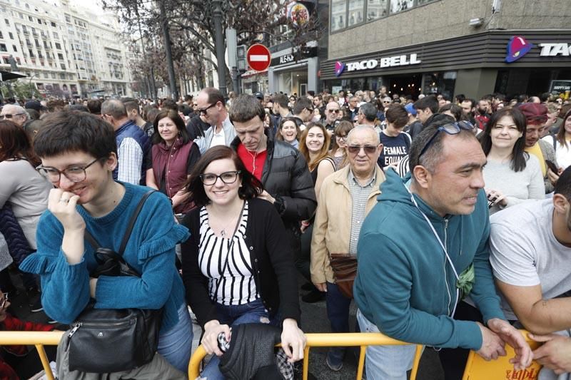 Búscate en la mascletà del 5 de marzo