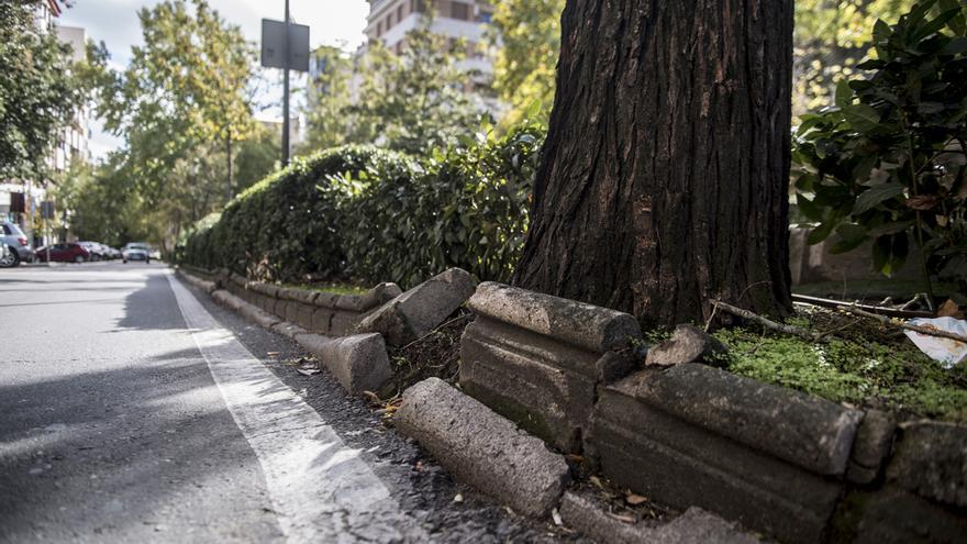 Fotogalería | Este es el estado de la avenida Virgen de la Montaña de Cáceres