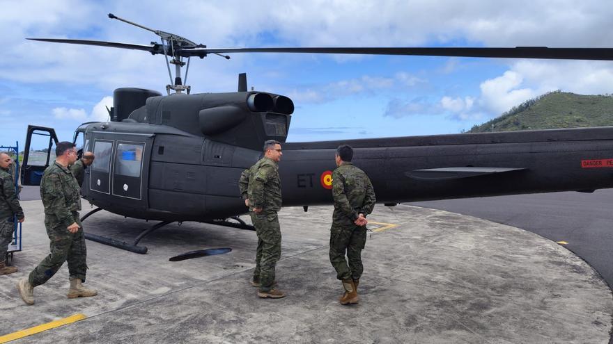La empresa cordobesa Pegasus entrega el primer helicóptero de la Armada tras su adaptación en Palma del Río