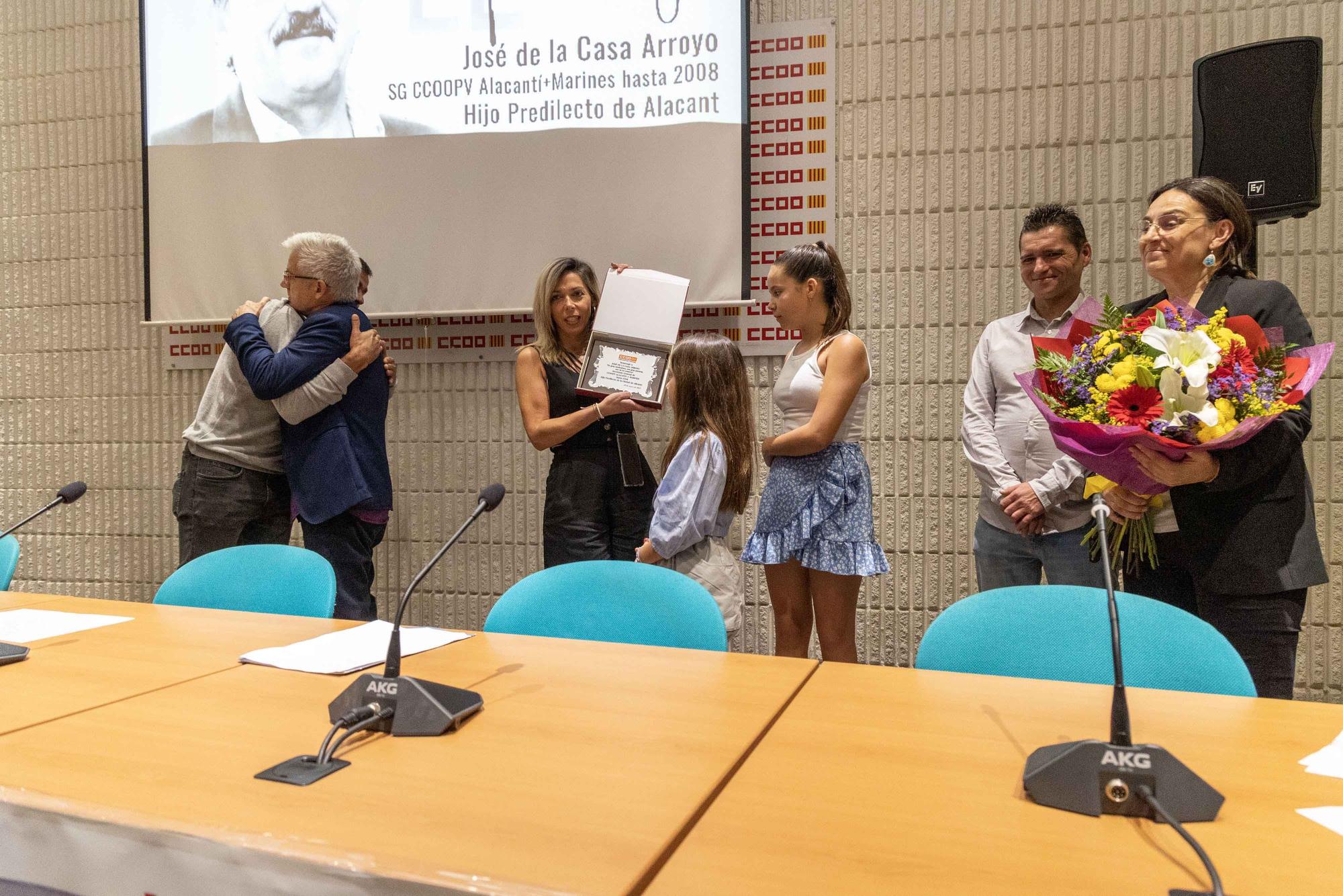 Homenaje en memoria del sindicalista y presidente de CCOO l’Alacantí-les Marines José de la Casa