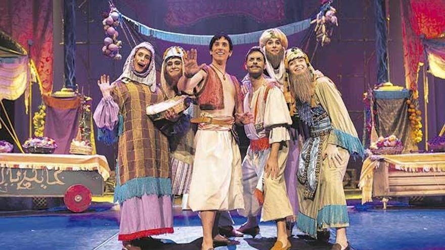 Jose Gasent encarna a Aladín en este genial musical.