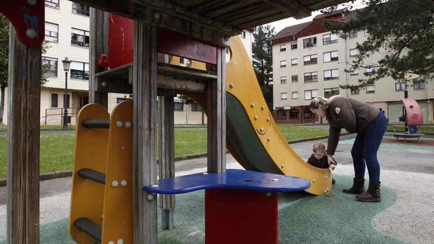 Las madres españolas: de amas de casa a administradoras del hogar