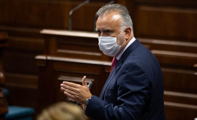 Pleno del Parlamento de Canarias.