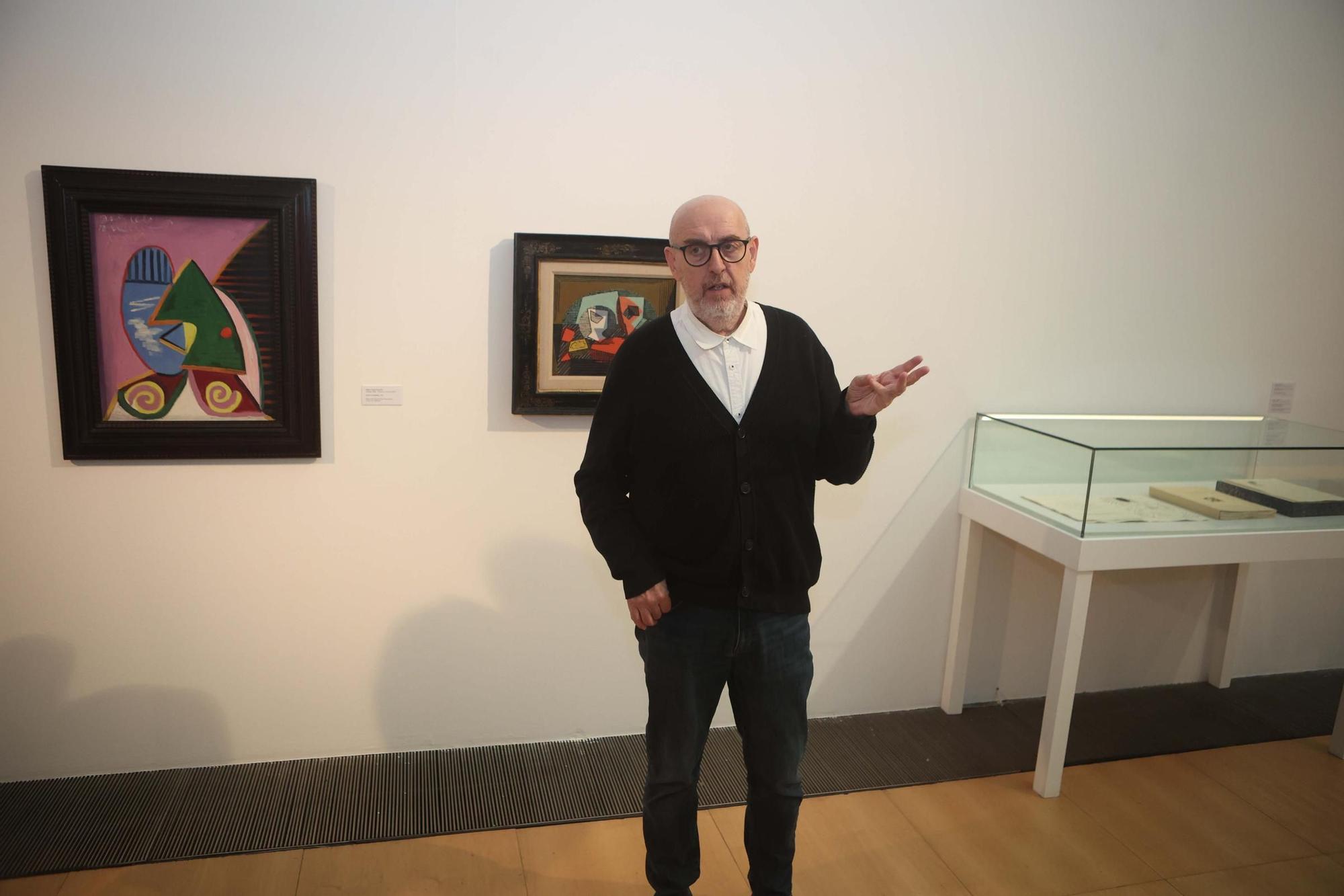 Inauguración de la exposición 'Compromiso con el arte' en A Coruña