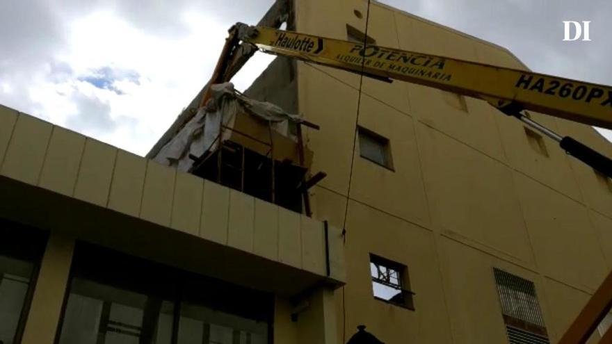 Arranca la demolición del Cine Serra