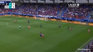 1-2 del SD Eibar 1 - 3 Real Sporting de Gijón en la jornada 8 de LaLiga Hypermotion