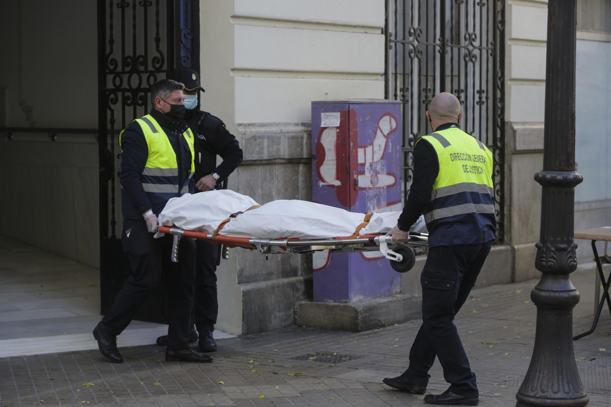 Crimen machista en València: acuchilla a su pareja de 30 años