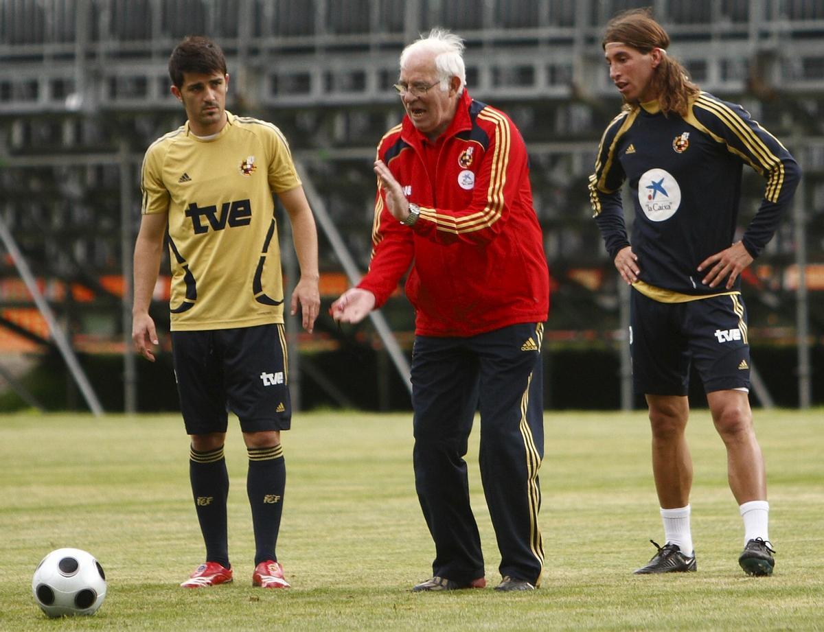 Villa, otro crack rendido a la maestría de Luis Aragonés