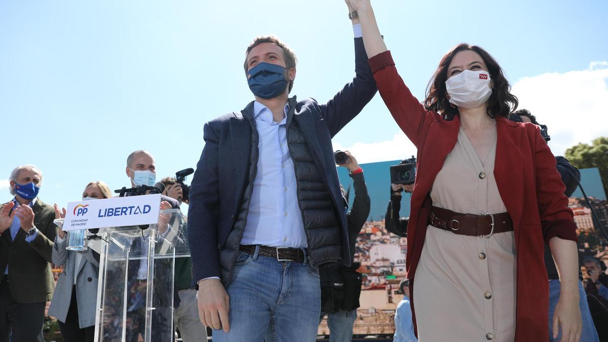 Pablo Casado e Isabel Díaz Ayuso en un acto en Majadahonda.