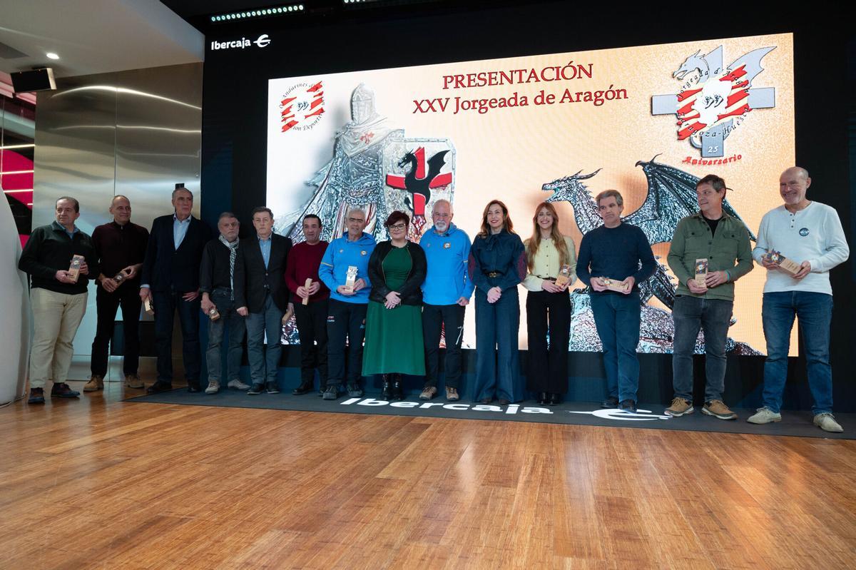 La entrega de premios a jorgeadores, patrocinadores, instituciones y medios de comunicación se ha celebrado este miércoles con la presencia de la alcaldesa de Zaragoza, Natalia Chueca.