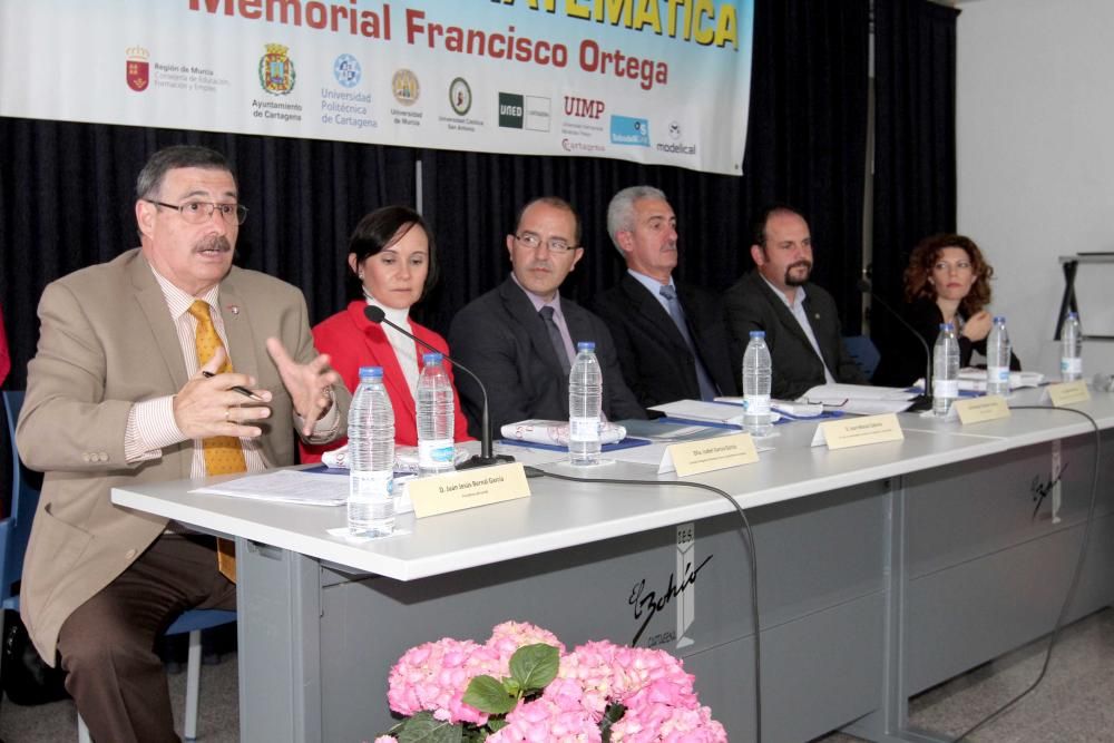 Entrega de premios de la Olimpiada Matemática Francisco Ortega en el IES El Bohio