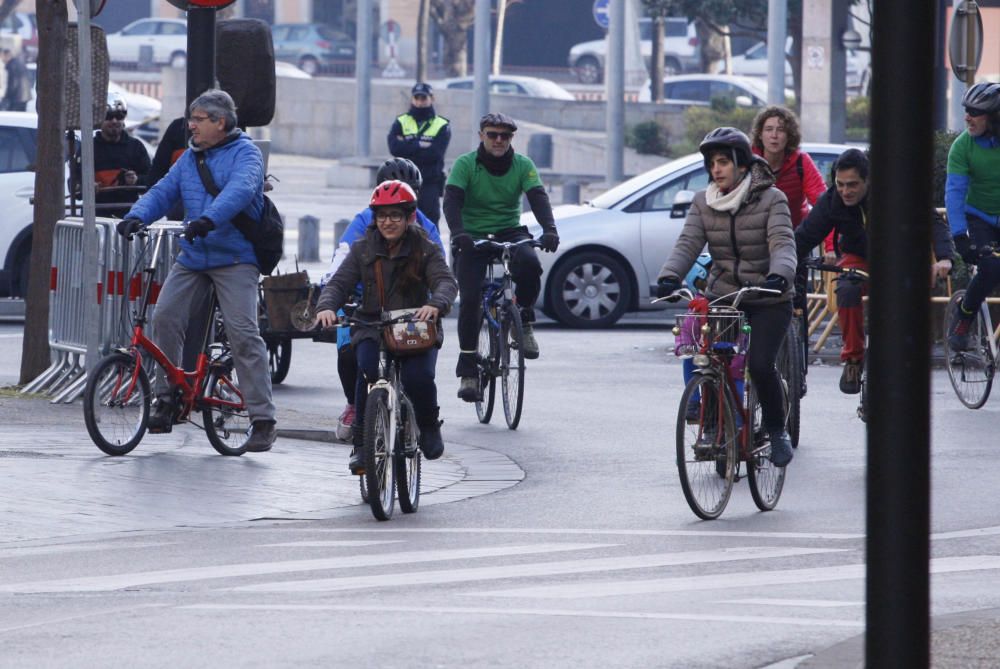 Pedalada de Mou-te en bici