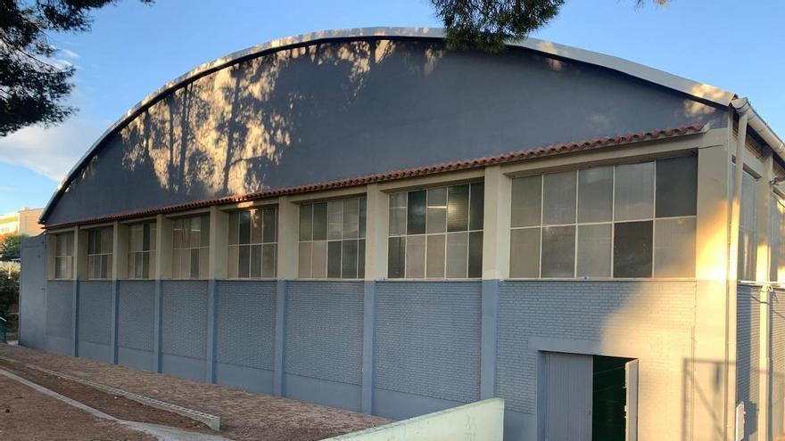 La Diputación financiará las aulas de la DGT, nuevas pistas de pádel y la ampliación del polideportivo de Requena