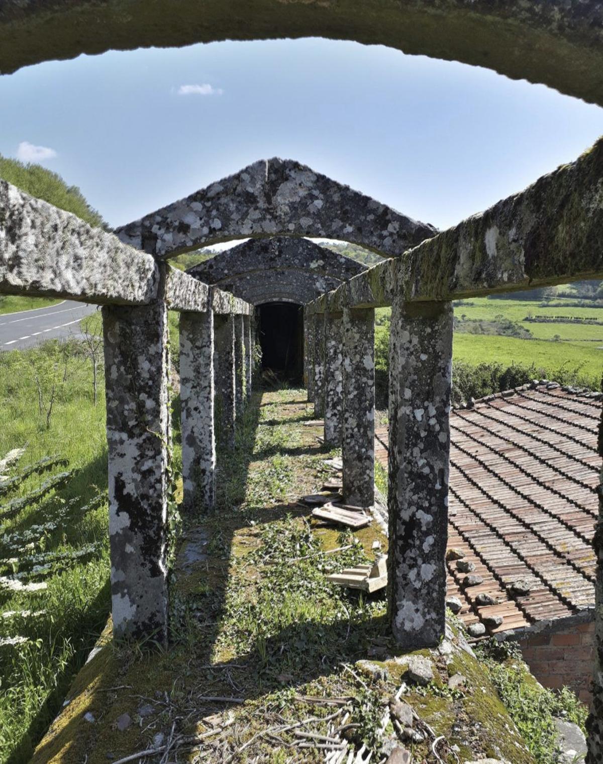 El Hórreo do Cura de Ribela. | ASOCIACIÓN PARA A DEFENSA DO PATRIMONIO CULTURAL GALEGO