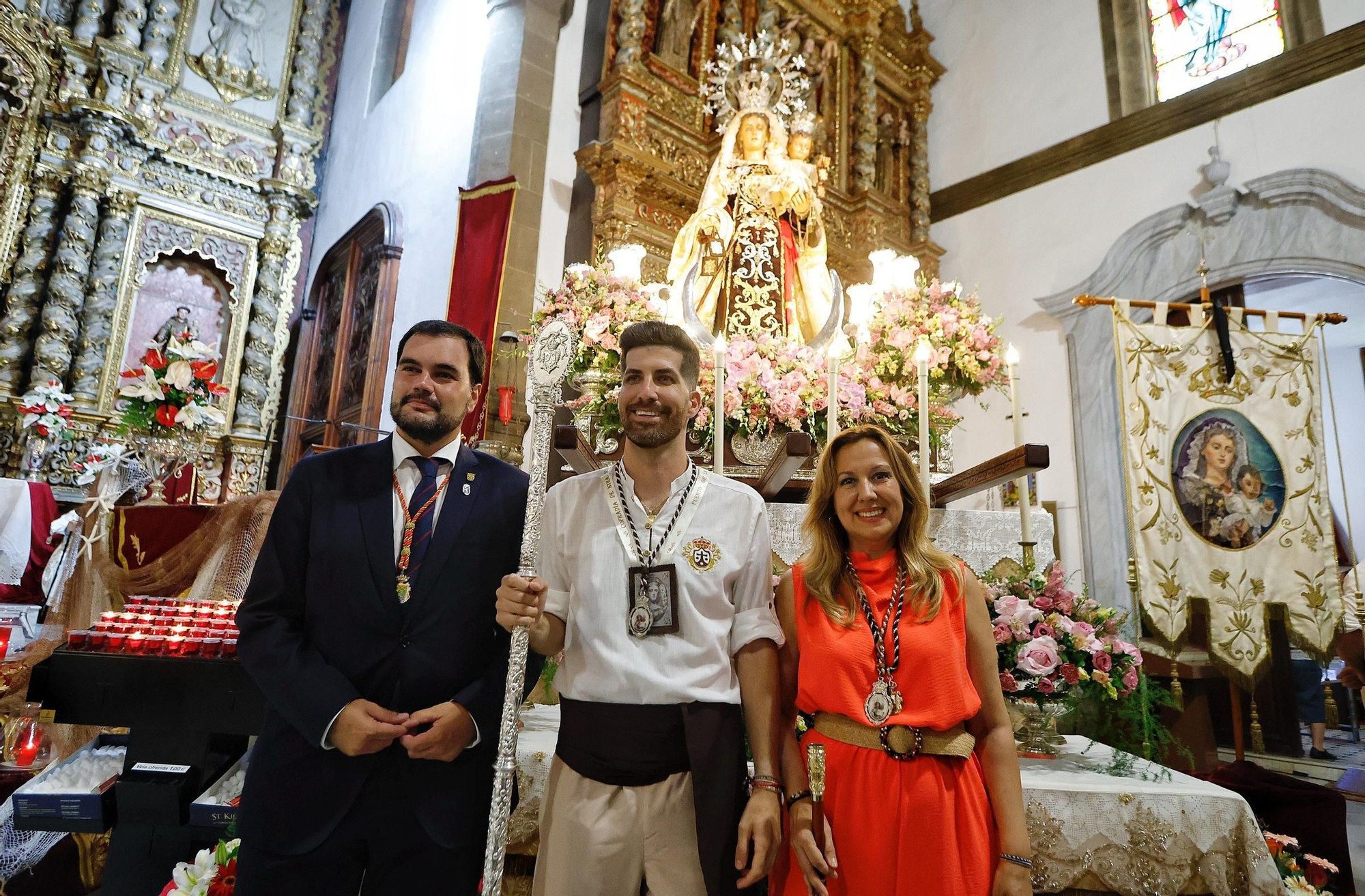 Embarcación de la Virgen del Carmen en el Puerto de la Cruz.