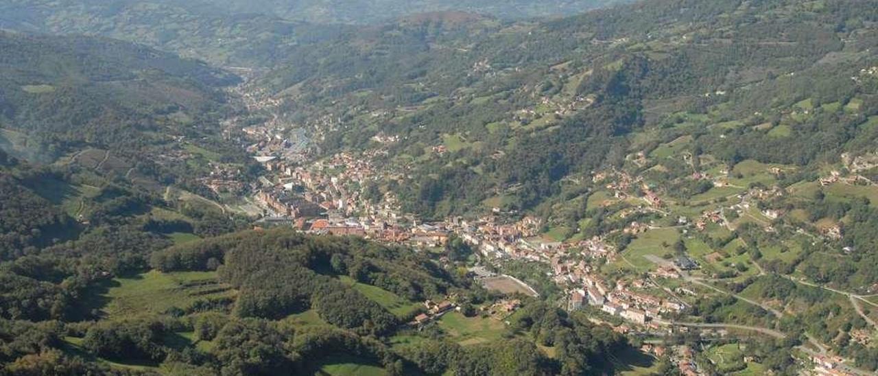 Imagen panorámica del valle de Turón.