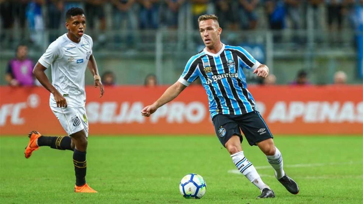 Arthur fichará por el Barça en julio y llegará en enero de 2019