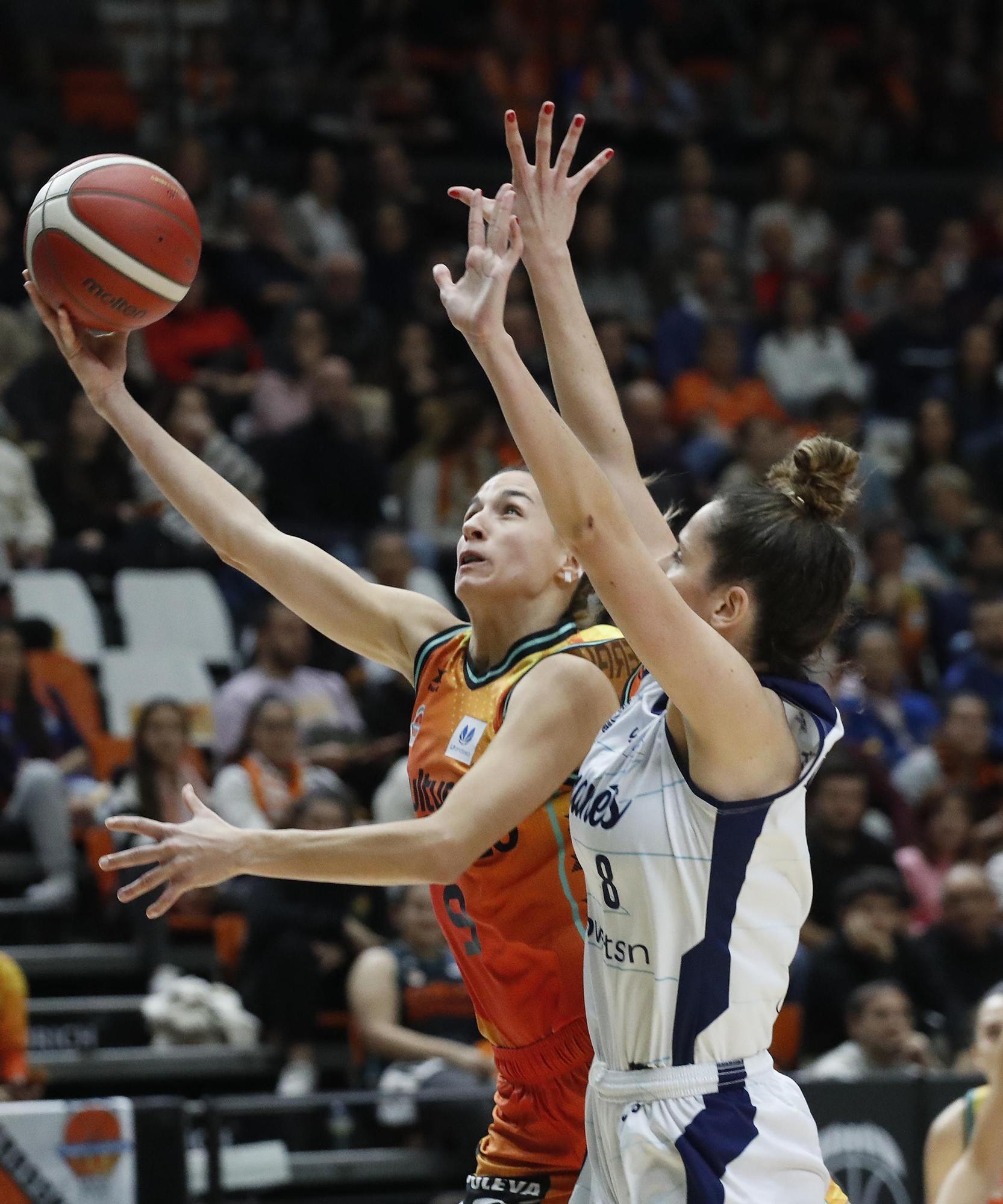 Las imágenes del Valencia Basket - TSN Leganés