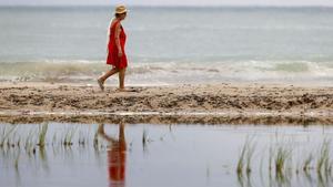 L’estiu no se n’havia anat: aquest cap de setmana es tornarà a arribar als 34 graus