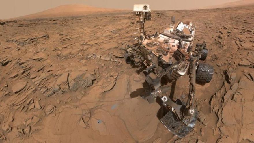 Selfie del rover Curiosity en el cráter Gale de Marte, dondese han encontrado arcillas. 