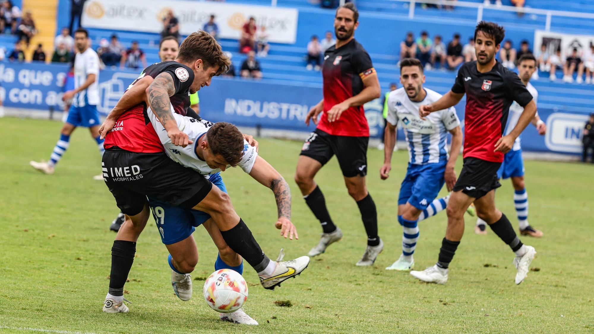 Tablas agridulces entre Alcoyano y La Nucía (1-1)