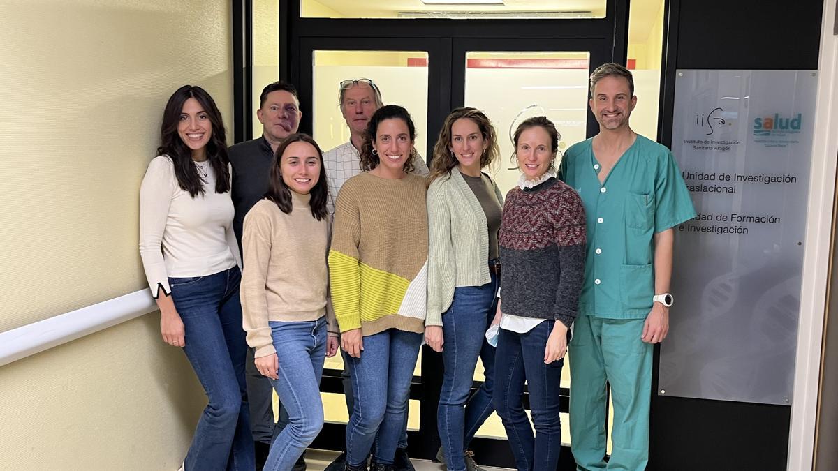 María Perán, Mark Strunk, Ana Medel, Jon Schoorlemmer, Pilar Calvo, Marta Fabre, Cristina Paules y Daniel Orós, participantes en el estudio.