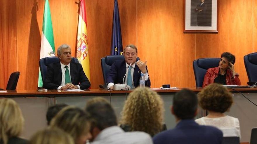 Clausura del congreso de jueces decanos en Málaga.