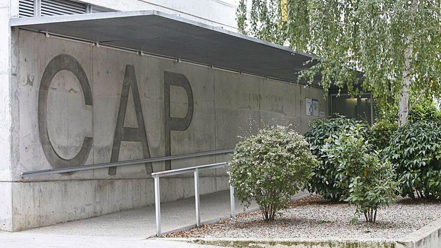 A strike by health workers forces the cancellation of blood tests in Girona