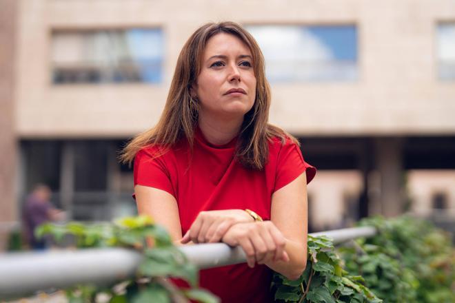 Laure Vega: "La CUP tiene claro que puede llegar a acuerdos con el PSC si es para mejorar la vida de la gente
