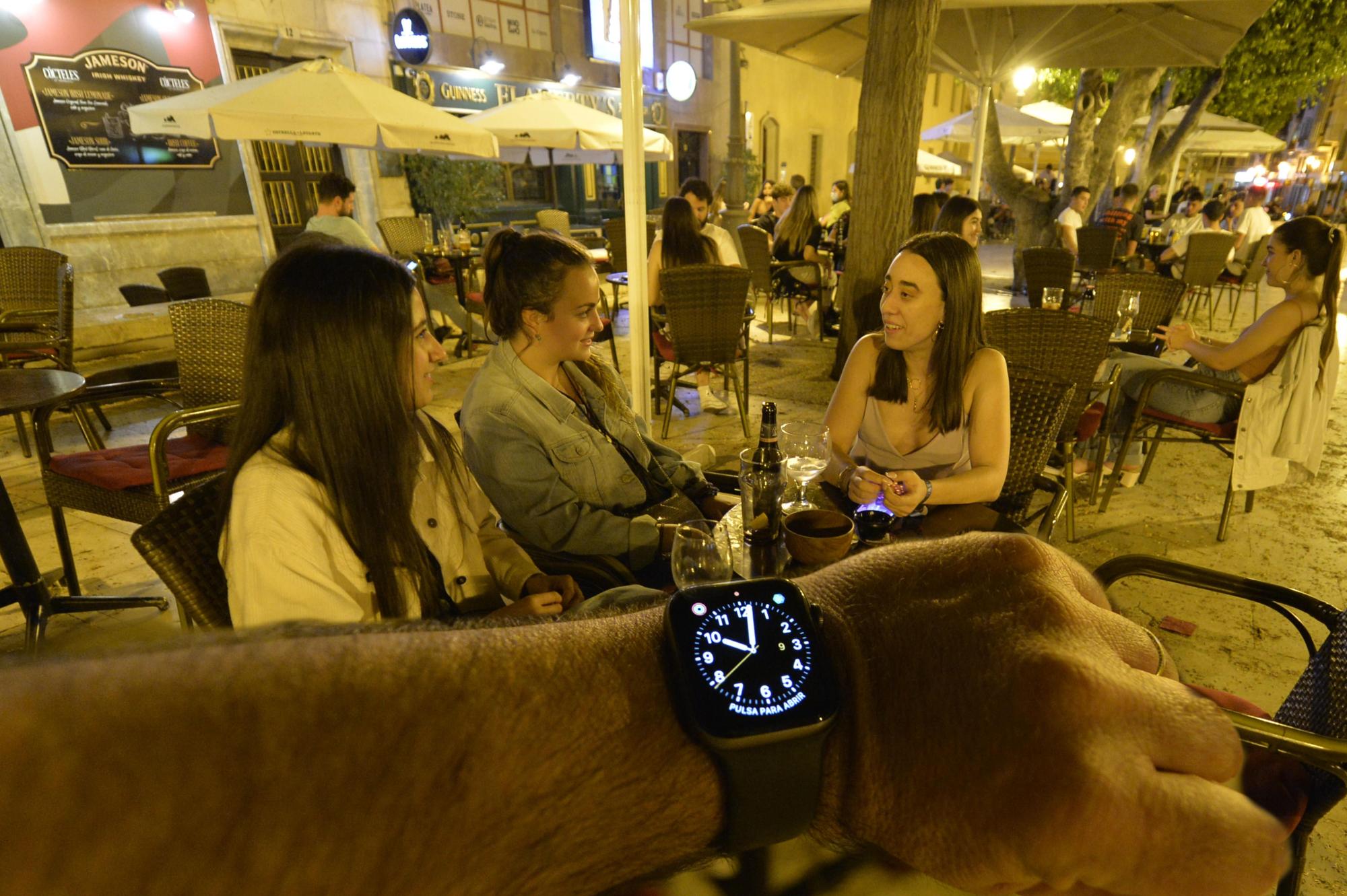 Plaza de les Eres de Santa Llusia, tras el fin las restriciones del Estado de Alarma