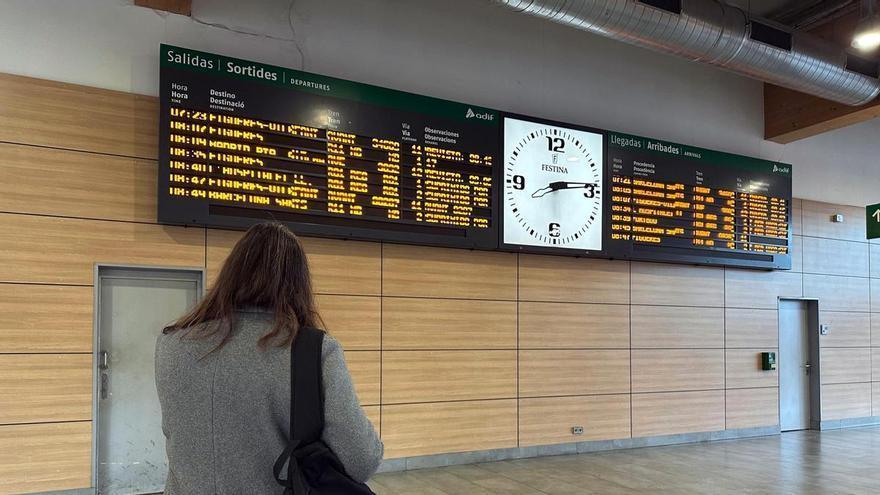 Retards en l'alta velocitat entre Barcelona i Girona per un robatori de cable a la Sagrera