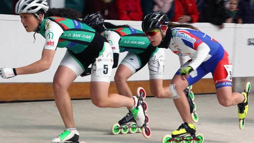 Patinadoras, en una de las pruebas de Pamplona.