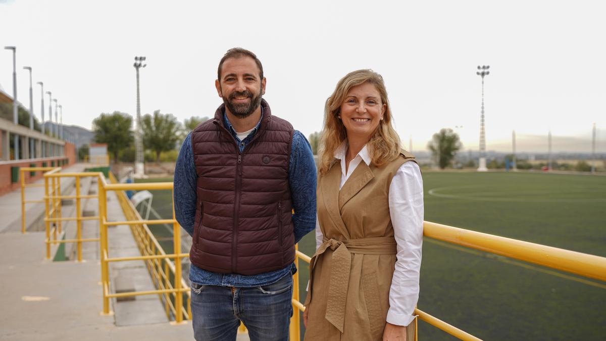 La alcaldesa Marco y el edil Braina, en las instalaciones deportivas Chencho.