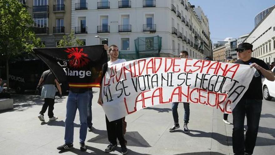 La ultraderecha española rabia ante el anuncio de referéndum de independencia de Cataluña